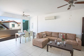 Apt Pernera Dyo - Modern 2 Bedroom Pernera Apt with Communal Pool - Close to all Amenities